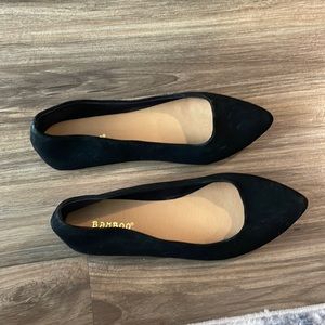 Women’s flats
